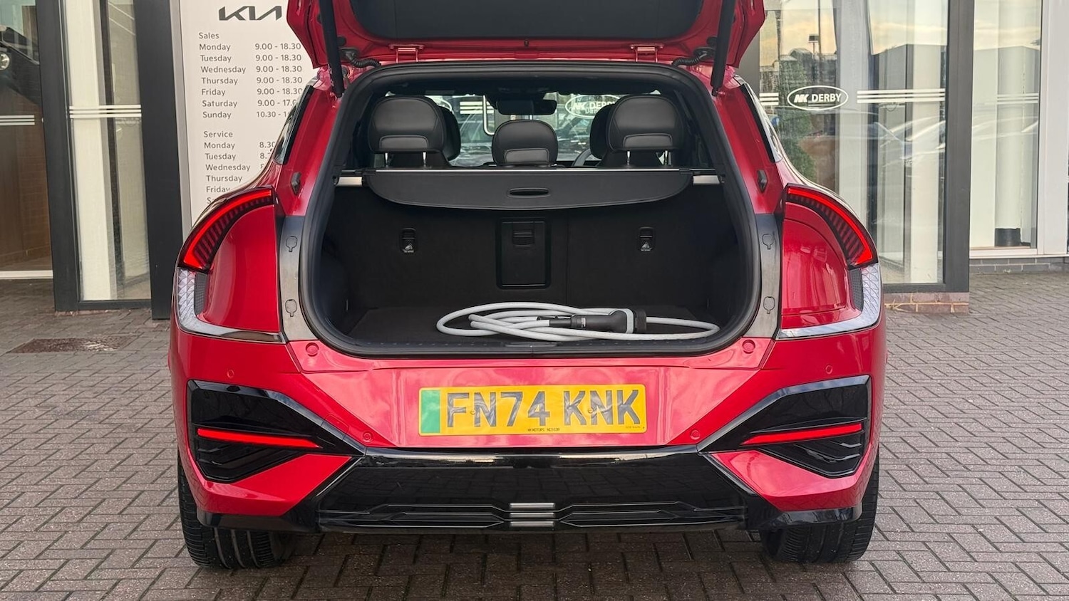 Used Kia EV6 2024 for sale - 76514915: Photo 8