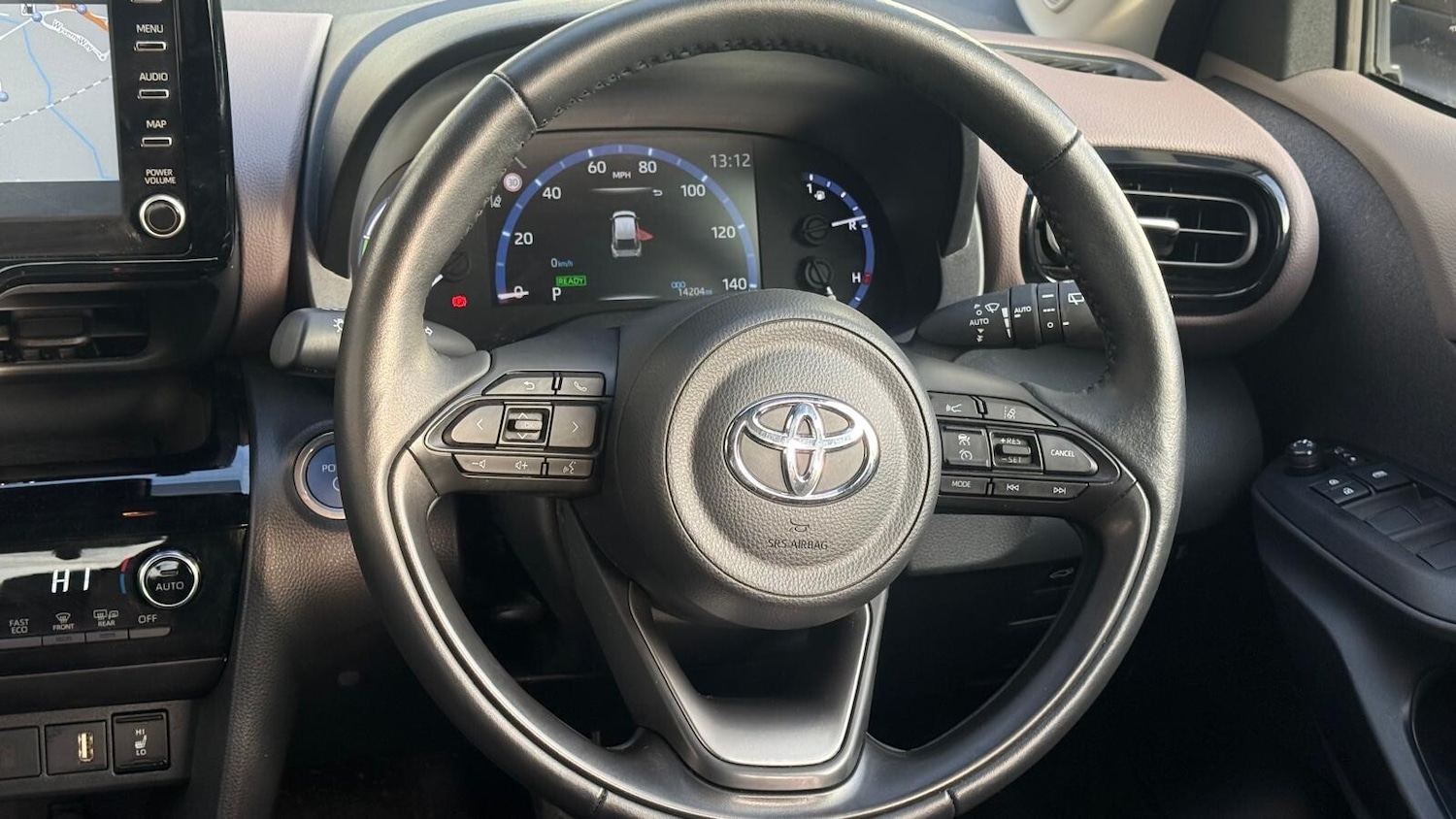 Used Toyota Yaris Cross 2023 for sale - 76960062: Photo 18