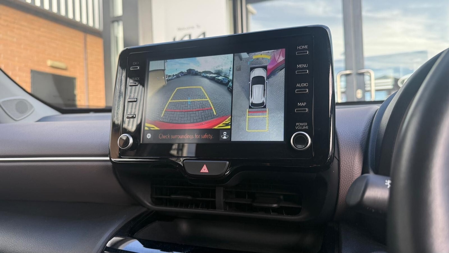 Used Toyota Yaris Cross 2023 for sale - 76960062: Photo 21