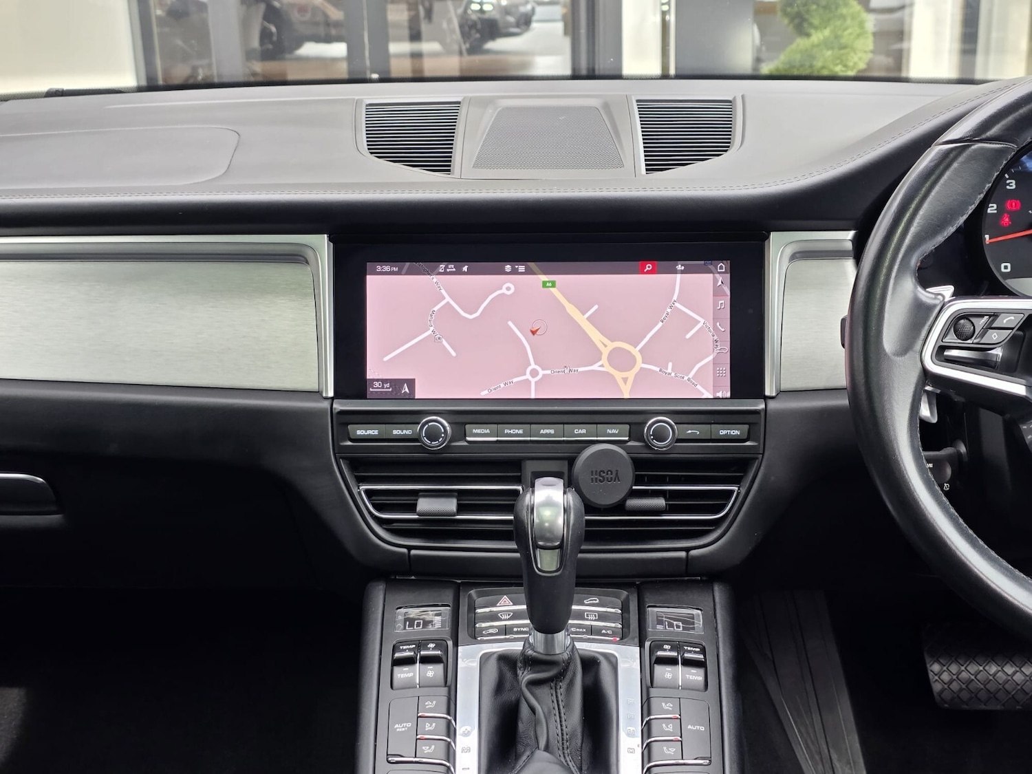 Used Porsche Macan 2019 for sale - 76344082: Photo 20