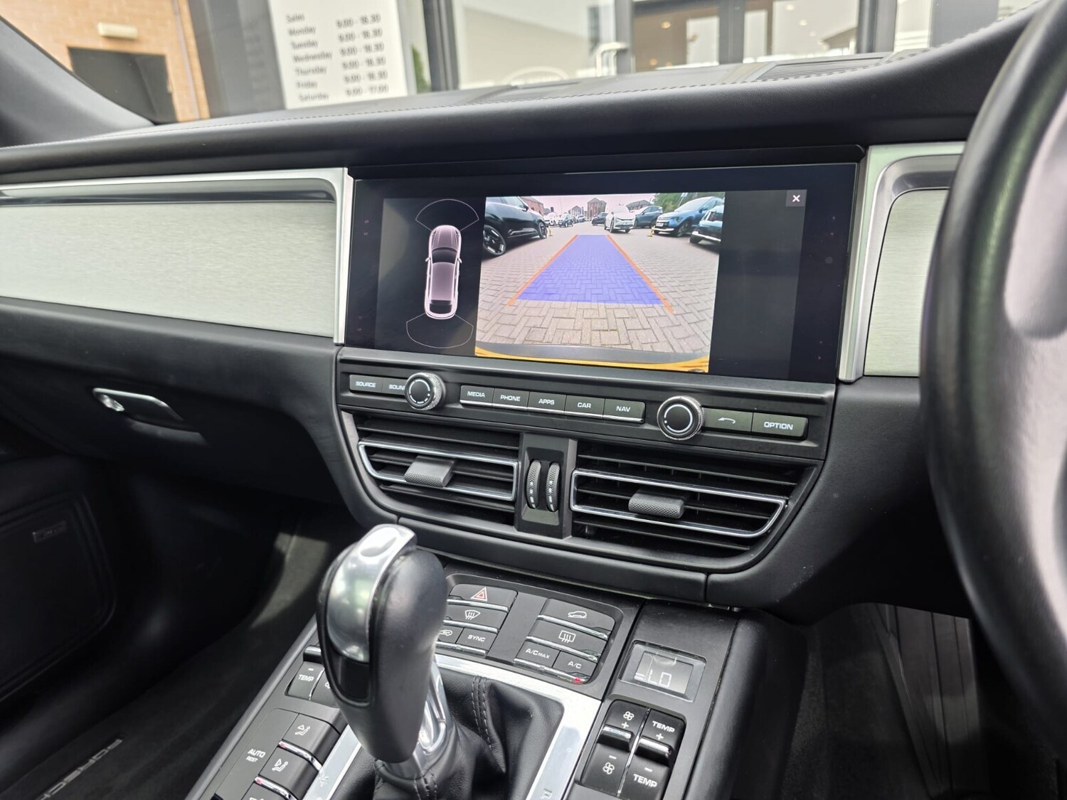 Used Porsche Macan 2019 for sale - 76344082: Photo 22