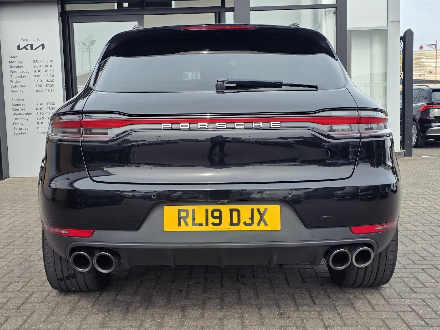 Used Porsche Macan 2019 for sale - 76344082: Photo 8
