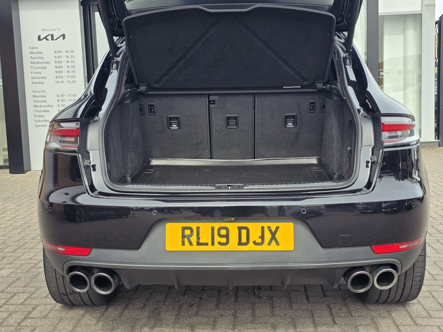 Used Porsche Macan 2019 for sale - 76344082: Photo 9