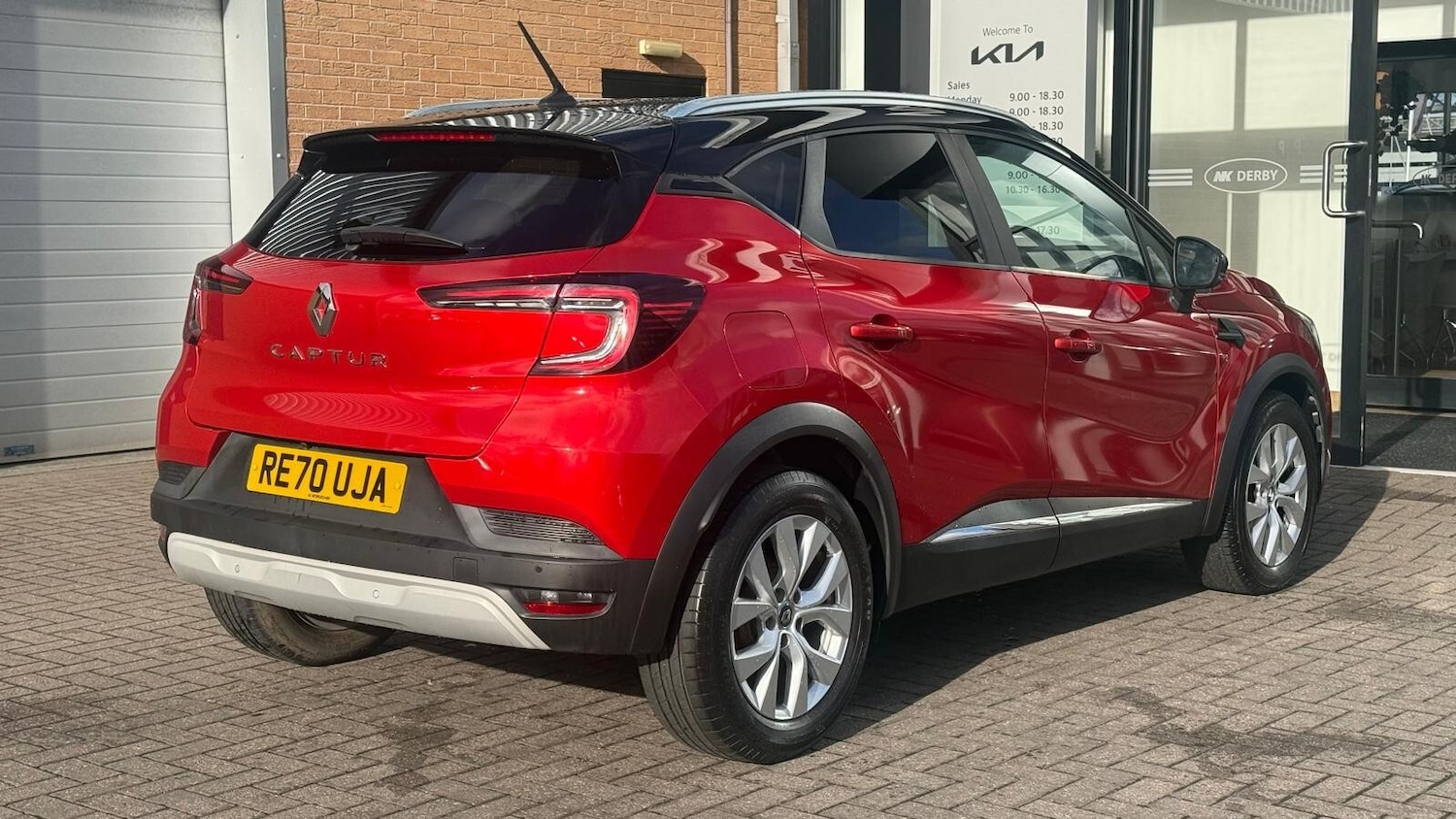 Used Renault Captur 2021 for sale - 76338860: Photo 6