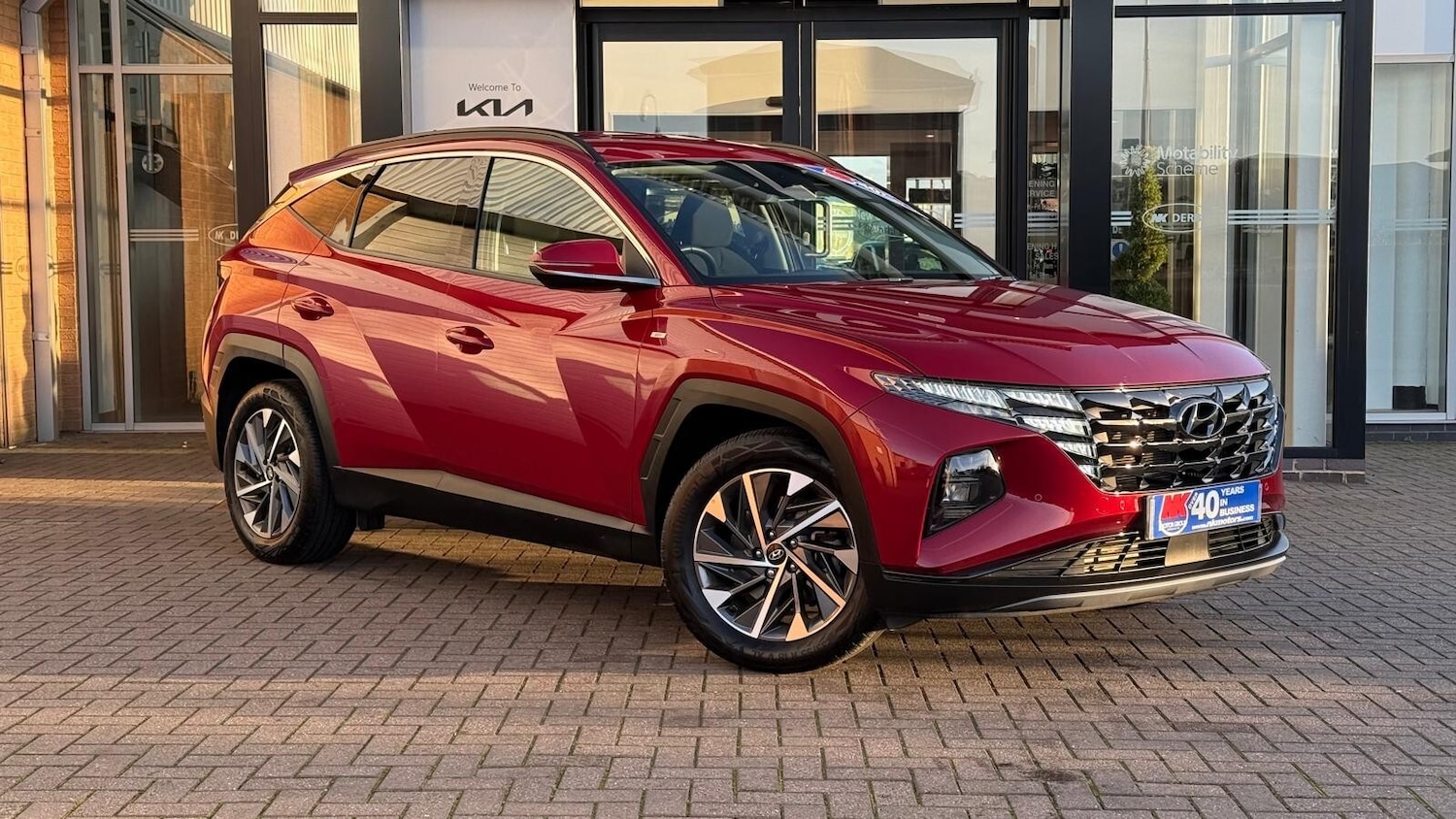 Used Hyundai TUCSON 2023 for sale - 77047526: Photo 2