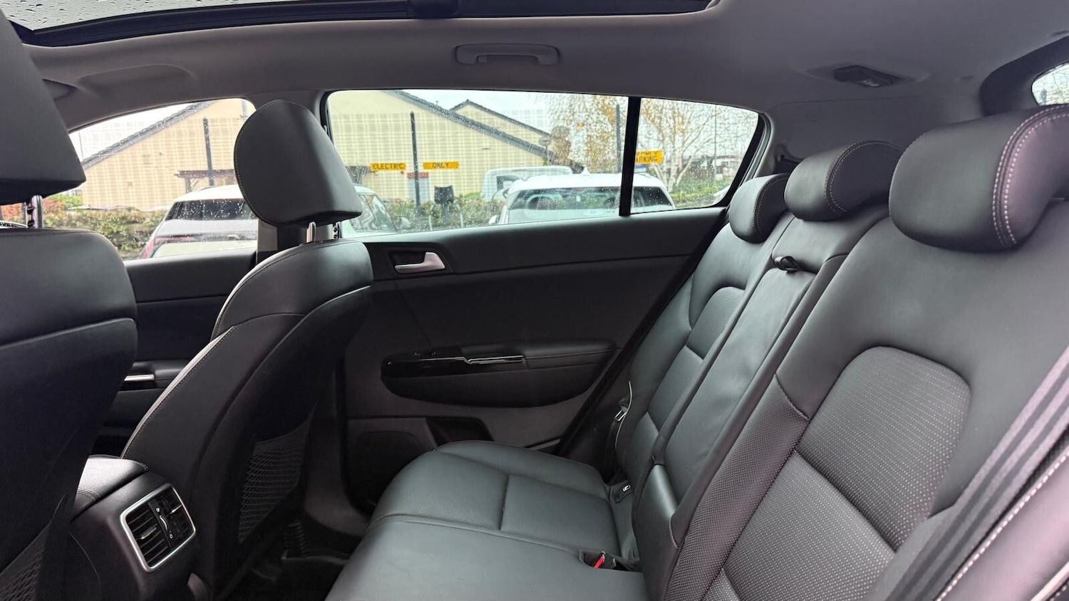 Used Kia Sportage 2019 for sale - 76556803: Photo 23