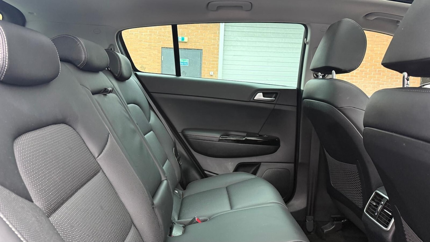 Used Kia Sportage 2019 for sale - 76556803: Photo 25