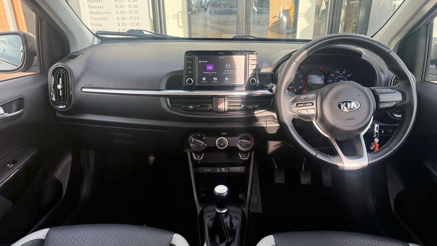 Used Kia Picanto 2019 for sale - 76842093: Photo 14