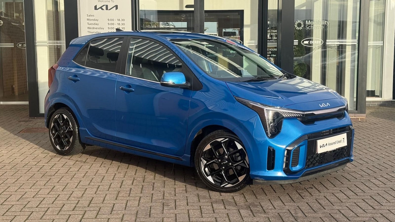 Used Kia Picanto 2024 for sale - 76841920: Photo 2