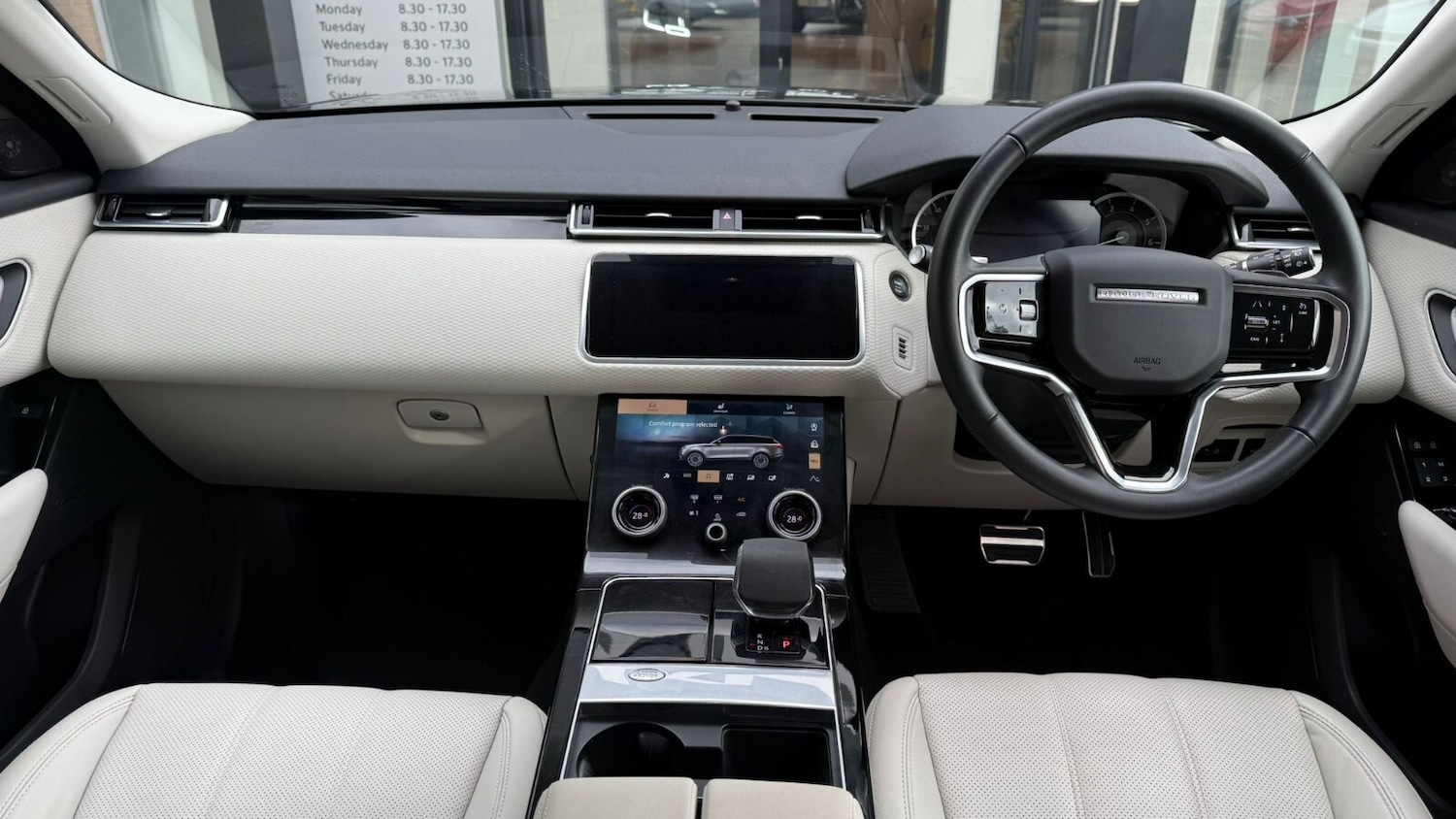 Used Land Rover Range Rover Velar 2023 for sale - 76321856: Photo 17