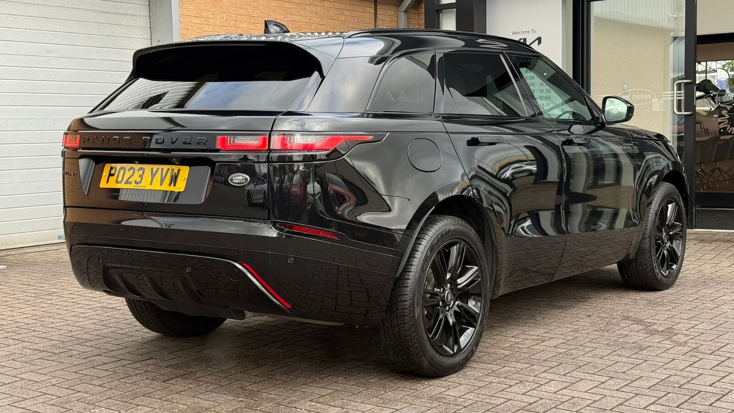 Used Land Rover Range Rover Velar 2023 for sale - 76321856: Photo 8