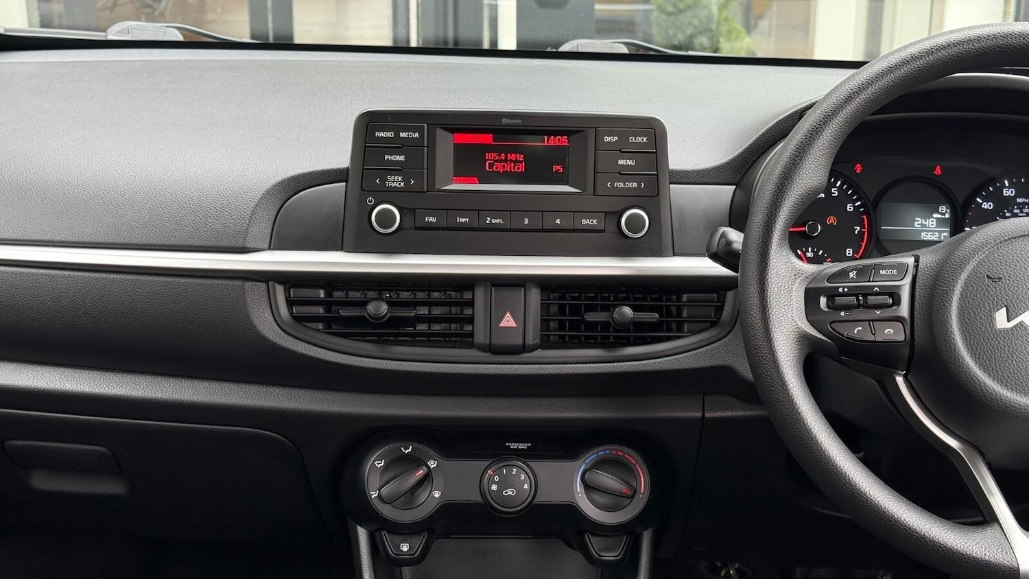 Used Kia Picanto 2022 for sale - 76311973: Photo 18