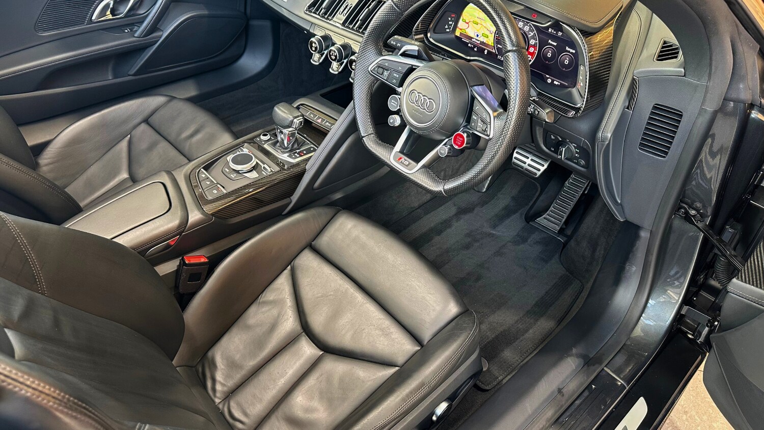 Used Audi R8 2019 for sale - 75997046: Photo 54