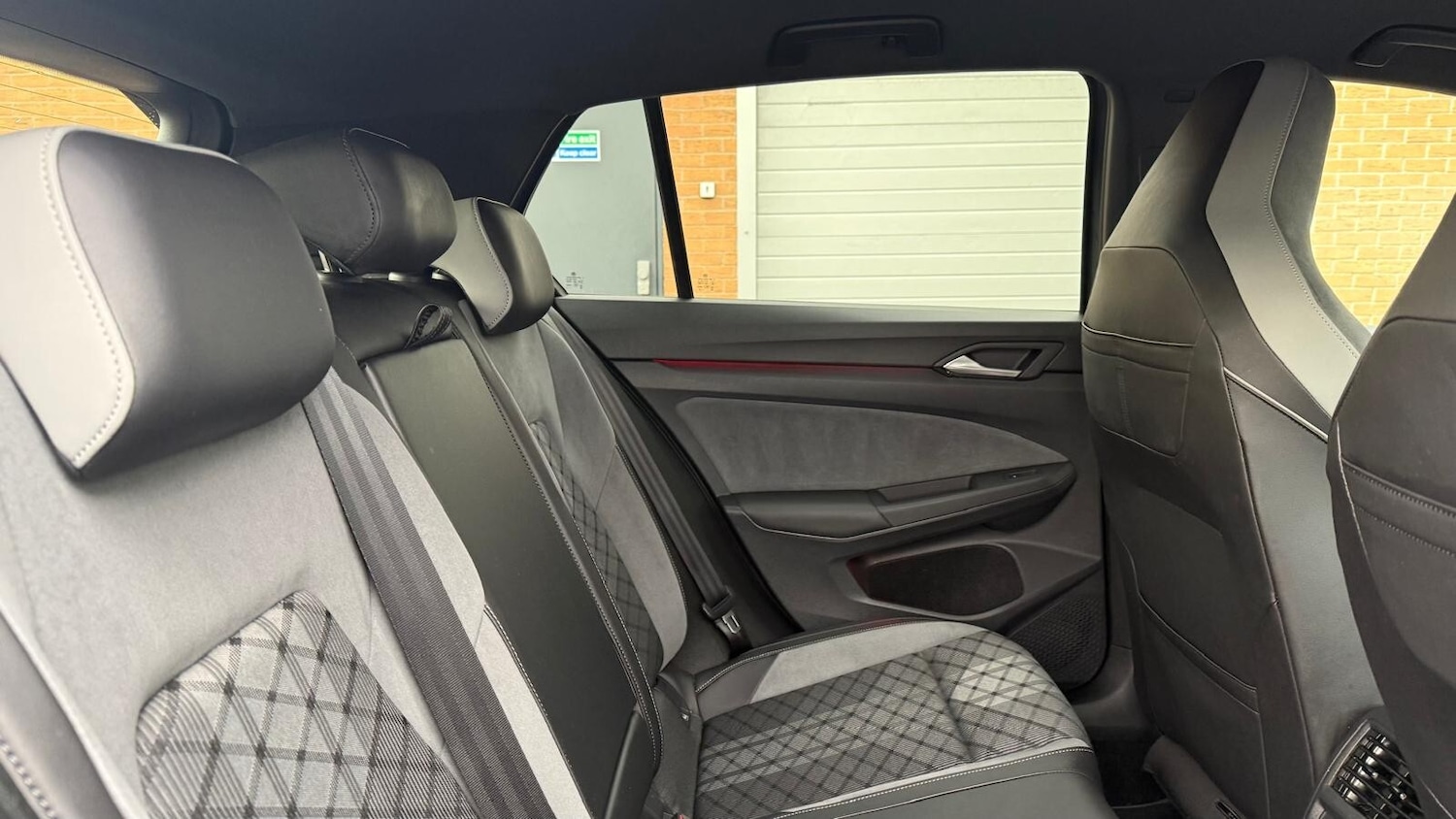 Used Volkswagen Golf 2022 for sale - 76921906: Photo 28