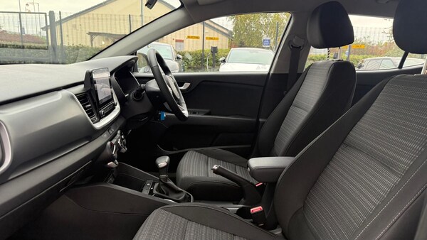 Used Kia Stonic 2025 for sale - 76221740: Photo 22