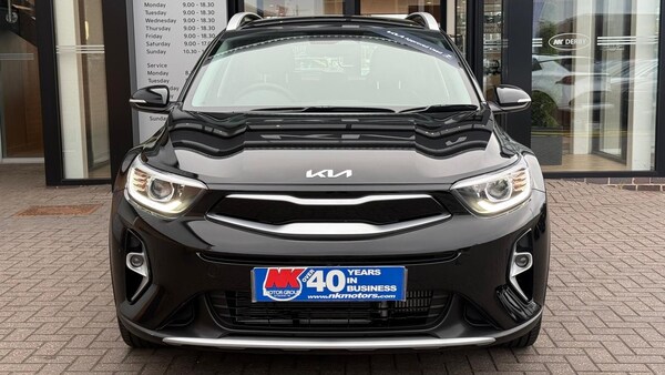 Used Kia Stonic 2025 for sale - 76221740: Photo 3