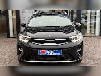 Used Kia Stonic 2025 for sale - 76221740: Photo 3