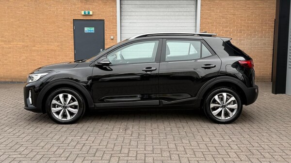 Used Kia Stonic 2025 for sale - 76221740: Photo 5