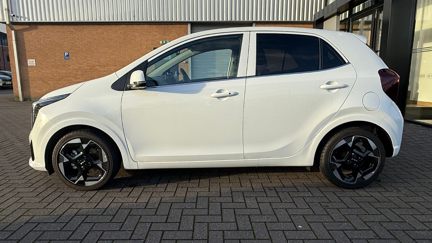 Used Kia Picanto 2025 for sale - 77010287: Photo 5