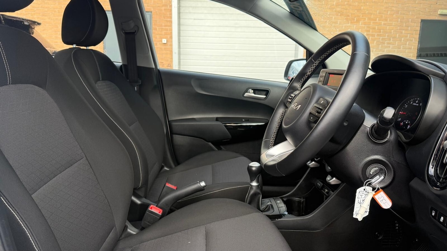 Used Kia Picanto 2023 for sale - 76344130: Photo 20