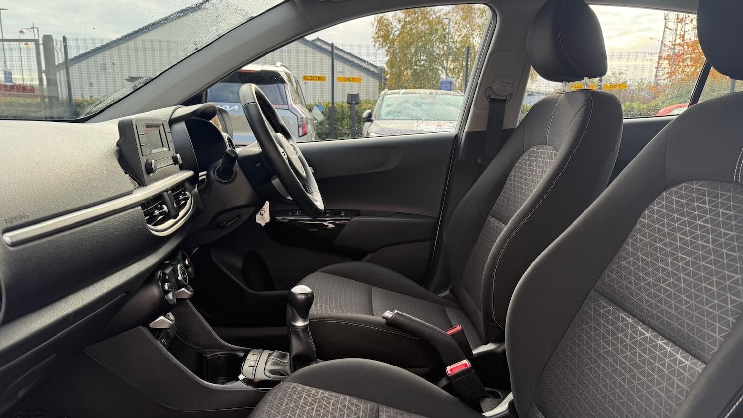 Used Kia Picanto 2023 for sale - 76344130: Photo 21