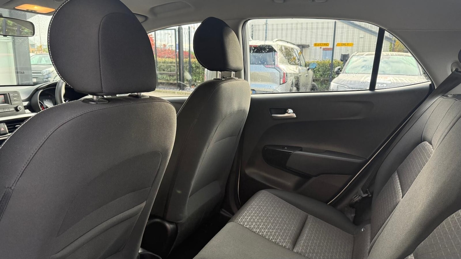 Used Kia Picanto 2023 for sale - 76344130: Photo 24