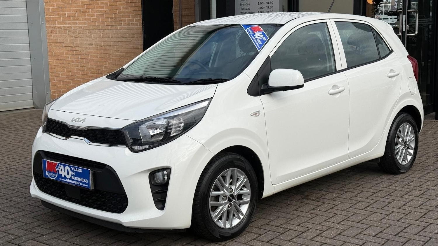 Used Kia Picanto 2023 for sale - 76344130: Photo 4