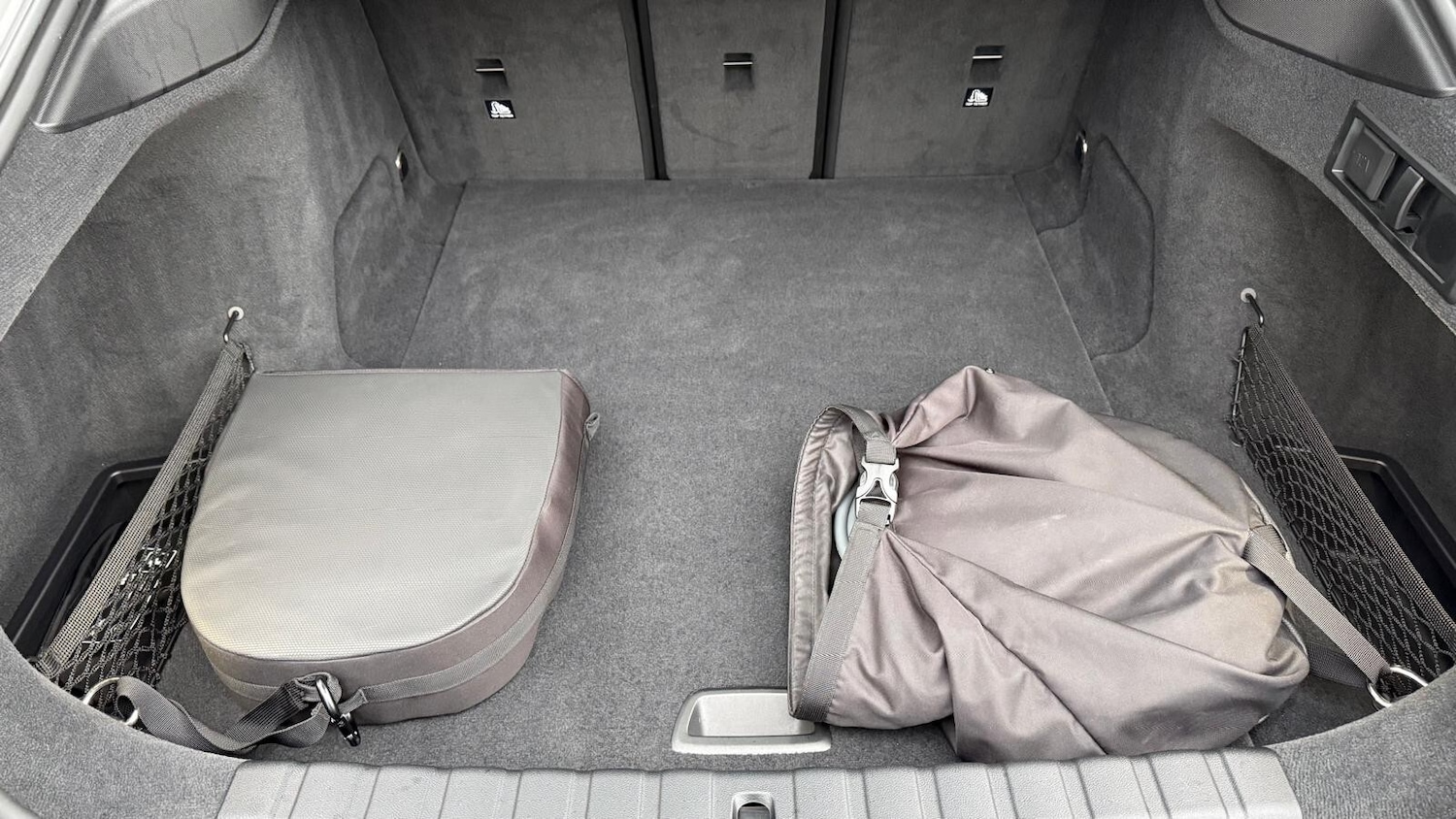 Used BMW i4 2022 for sale - 76977919: Photo 10