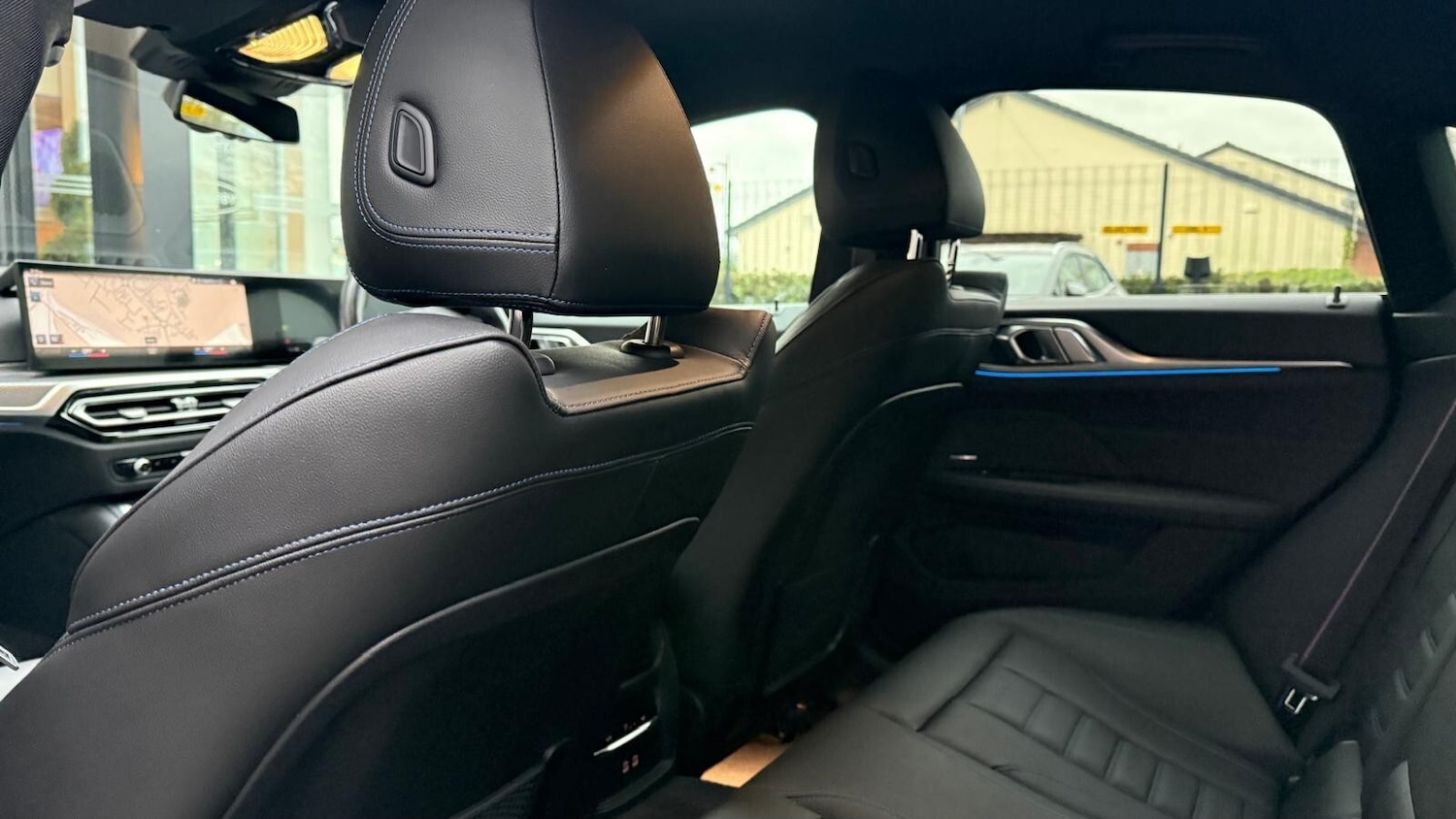 Used BMW i4 2022 for sale - 76977919: Photo 27