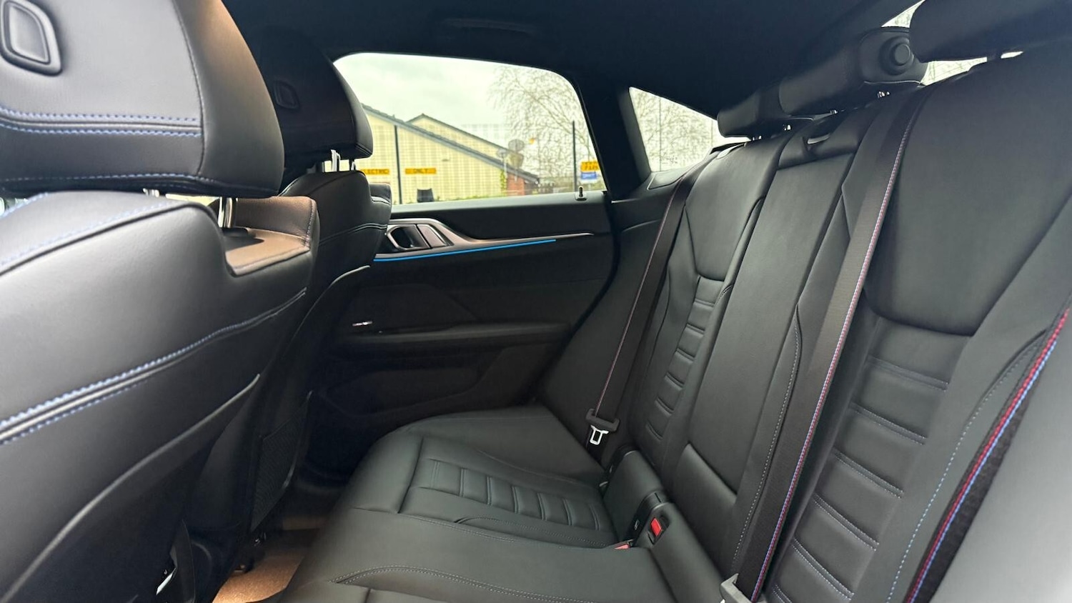 Used BMW i4 2022 for sale - 76977919: Photo 28