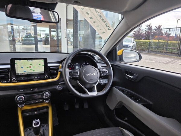 Used Kia Stonic 2023 for sale - 75715415: Photo 16