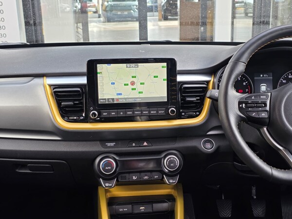 Used Kia Stonic 2023 for sale - 75715415: Photo 18