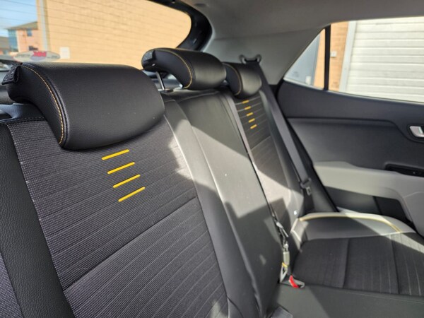 Used Kia Stonic 2023 for sale - 75715415: Photo 24