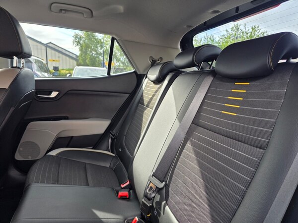 Used Kia Stonic 2023 for sale - 75715415: Photo 26