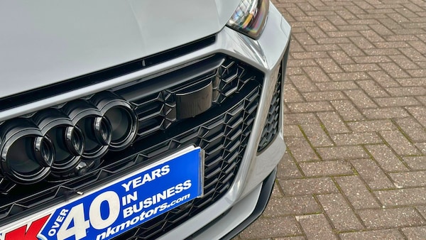 Used Audi RS6 2020 for sale - 76086495: Photo 16