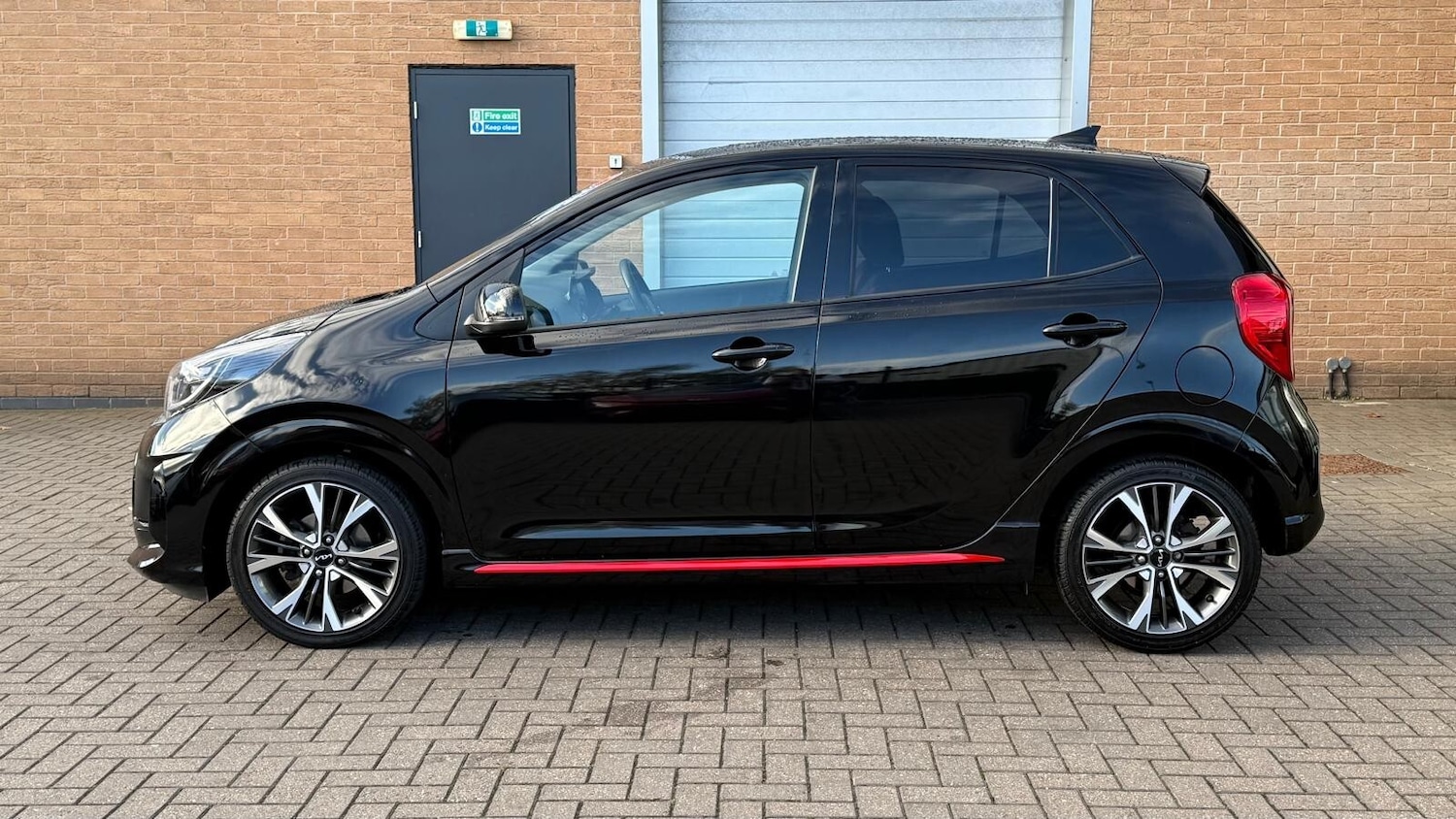 Used Kia Picanto 2024 for sale - 76390065: Photo 5