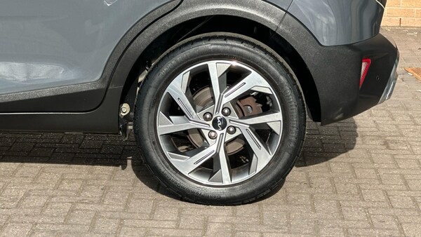 Used Kia Stonic 2022 for sale - 76289977: Photo 11
