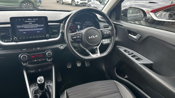 Used Kia Stonic 2022 for sale - 76289977: Photo 14