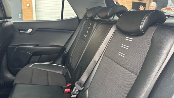 Used Kia Stonic 2022 for sale - 76289977: Photo 24
