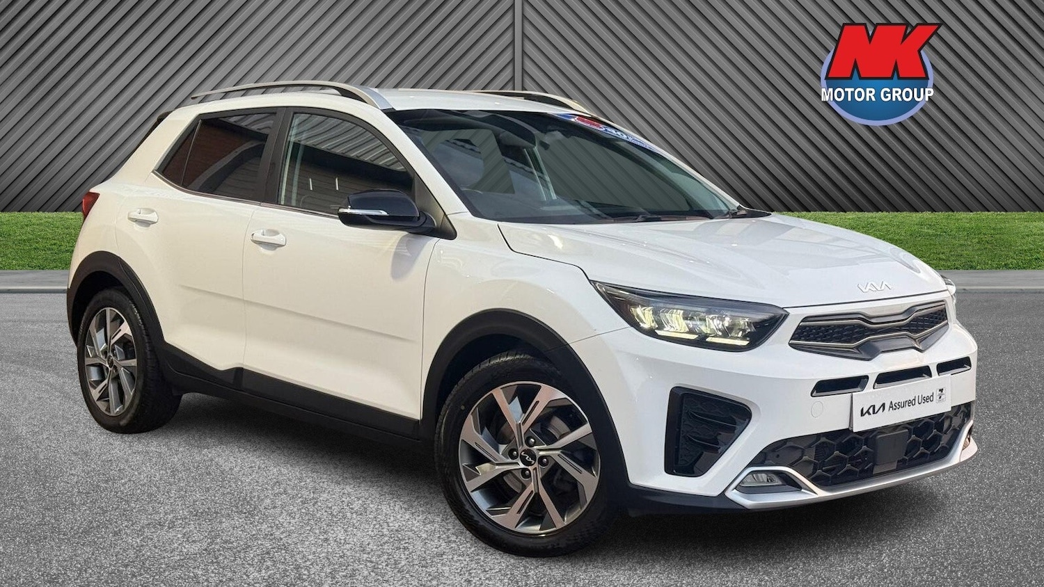 Used Kia Stonic 2023 for sale - 76834935: Photo 1