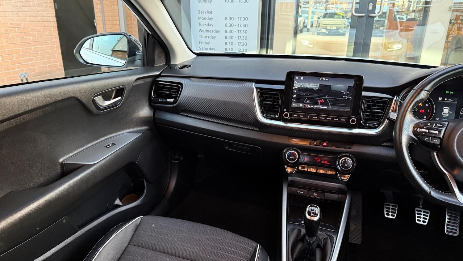 Used Kia Stonic 2023 for sale - 76834935: Photo 24