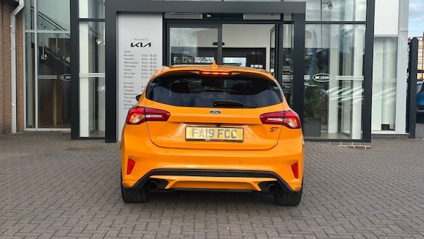Used Ford Focus 2019 for sale - 76062030: Photo 14
