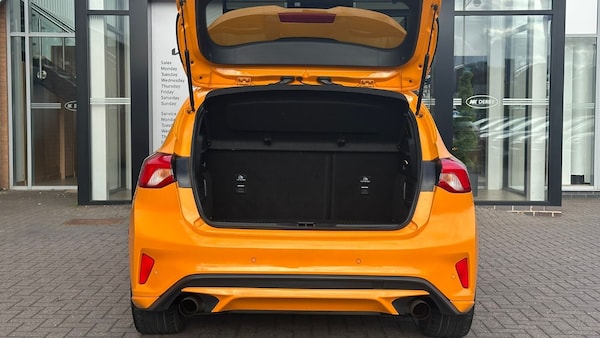 Used Ford Focus 2019 for sale - 76062030: Photo 16