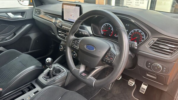 Used Ford Focus 2019 for sale - 76062030: Photo 32