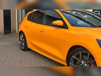 Used Ford Focus 2019 for sale - 76062030: Photo 3