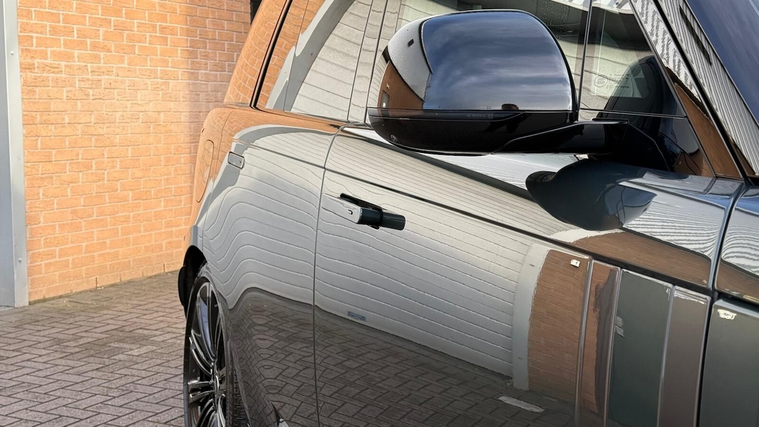 Used Land Rover Range Rover 2025 for sale - 76691610: Photo 14