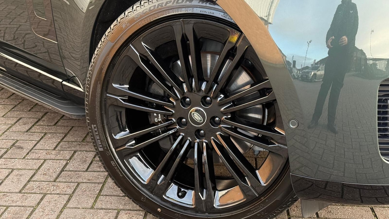 Used Land Rover Range Rover 2025 for sale - 76691610: Photo 16