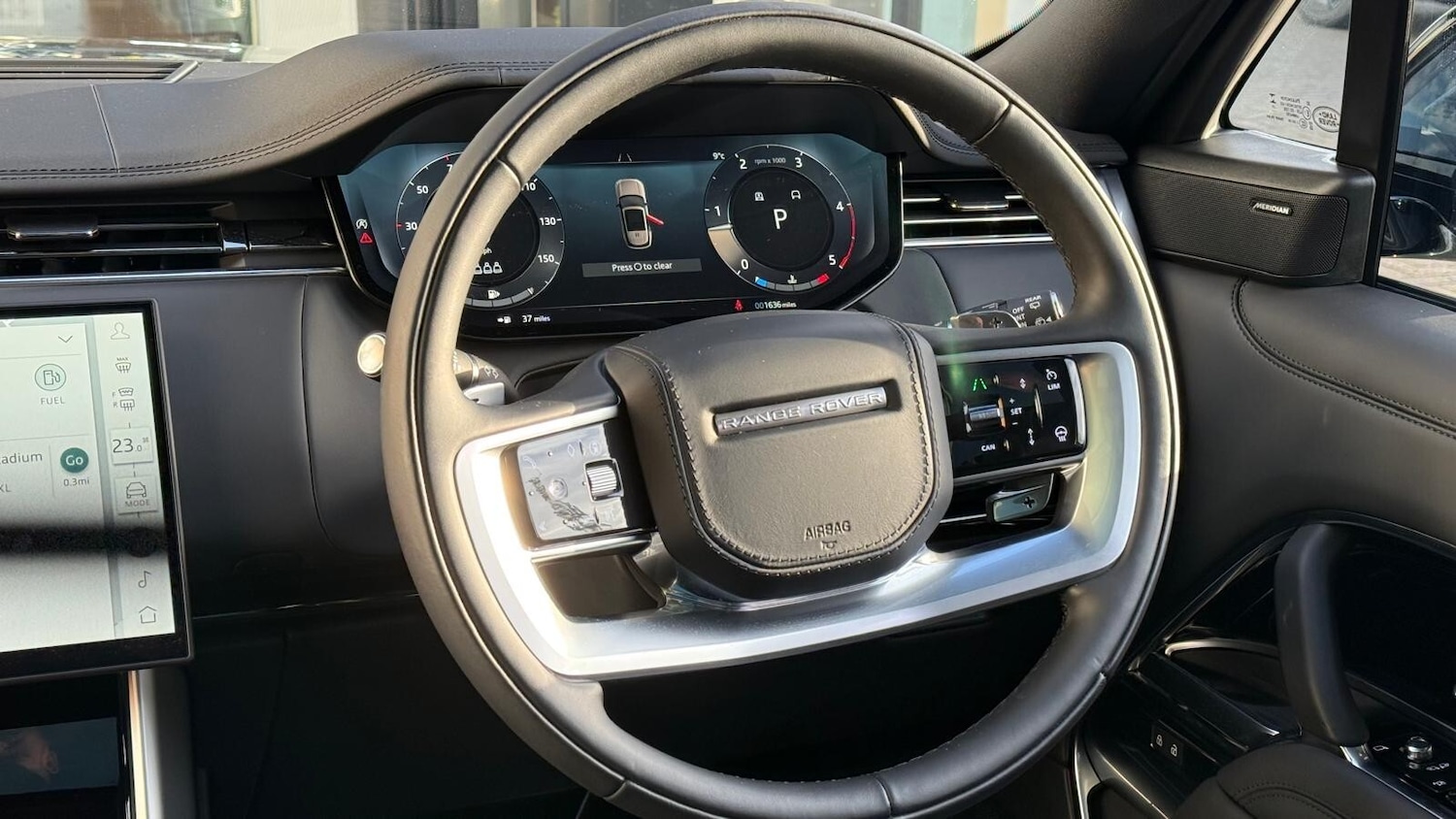 Used Land Rover Range Rover 2025 for sale - 76691610: Photo 20