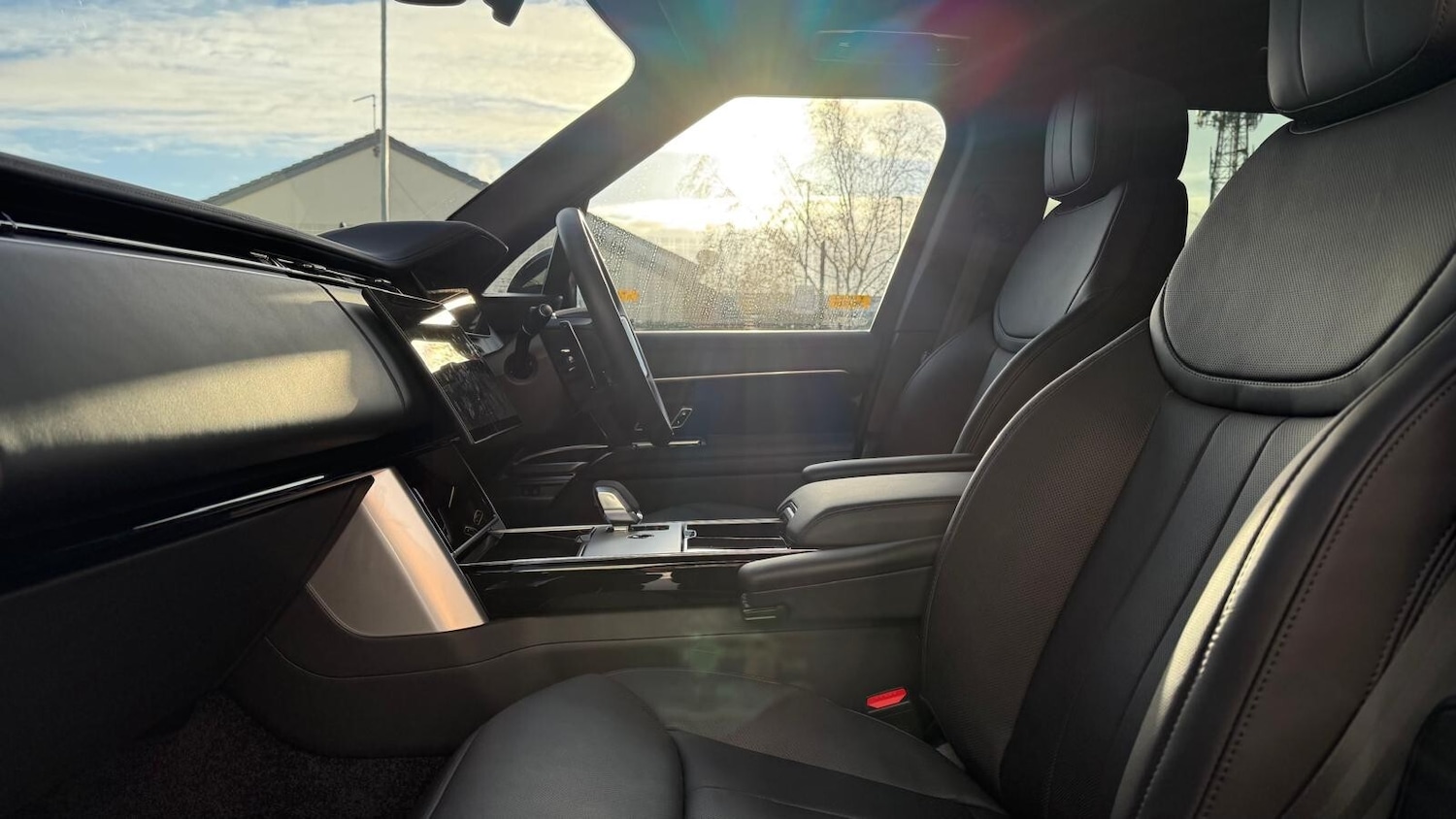 Used Land Rover Range Rover 2025 for sale - 76691610: Photo 31