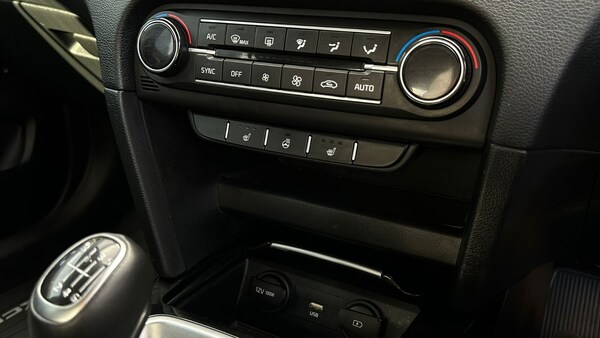 Used Kia XCeed 2021 for sale - 76074370: Photo 26